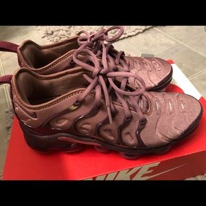 Nike Vapormax Plus Size 6.5 *no box